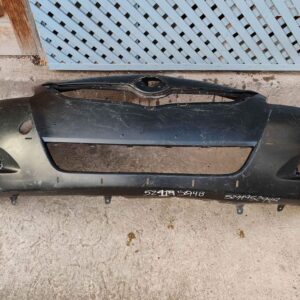 Parachoque delantero Toyota Yaris sedan 2007 - 2013