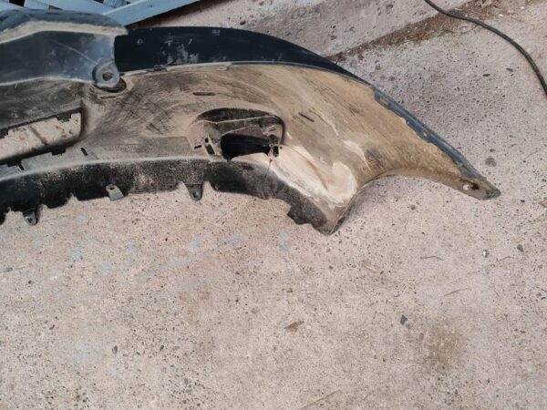Parachoque delantero Toyota Yaris sedan 2007 - 2013 - Imagen 6