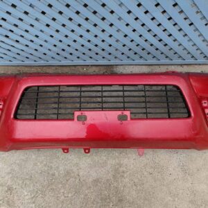 Parachoque delantero toyota hilux 2016 - 2023