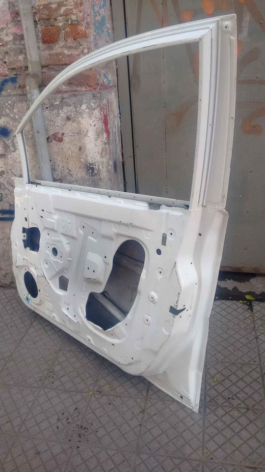 Puerta derecha Chevrolet Sail 2011 - 2016 - Imagen 5