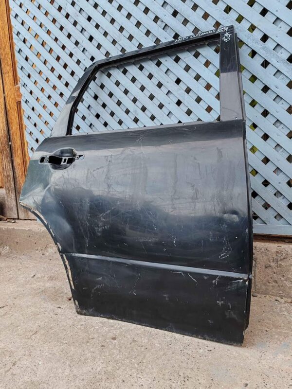 Puerta trasera Mitsubishi Outlander 2003 - 2009 - Imagen 3