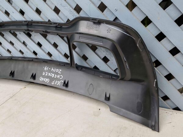 Moldura de parachoque delantero Jeep Grand Cherokee 2014 - 2017 - Imagen 5