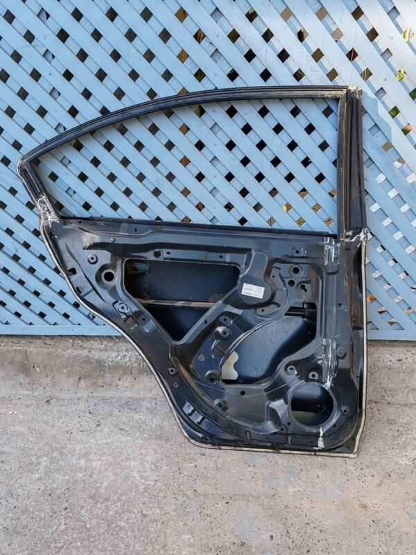 Puerta trasera izquierda Subaru Impreza 2013 - 2016 - Imagen 5