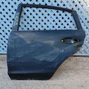 Puerta trasera izquierda Subaru Impreza Hatchback 2013 - 2016