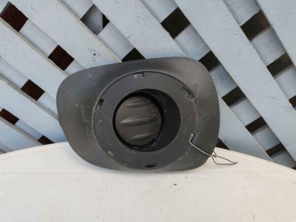 Tapa de nablinero derecho Mitsubishi Montero G2 2009 - 2013