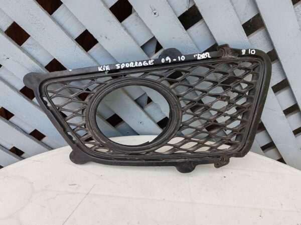 Tapa de neblinero derecho Kia Sportage 2009 - 2010