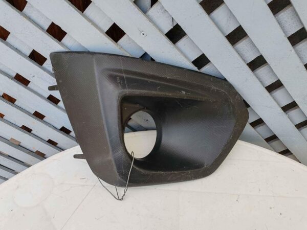 Tapa de neblinero derecho Subaru Impreza 2012 - 2014
