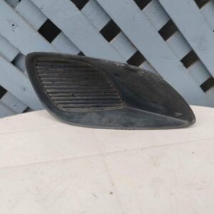 Tapa de neblinero derecho Toyota Yaris 2007 - 2012