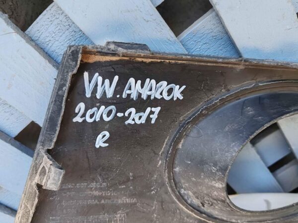 Tapa de neblinero derecho Volkswagen Amarok 2010 - 2016 - Imagen 2