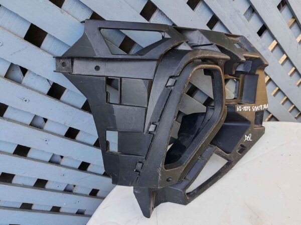 Tapa de neblinero derecho Volkswagen Nivus 2020 - 2024 - Imagen 2
