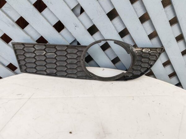 Tapa de neblinero derecho Chevrolet Aveo HB 2009 - 2013