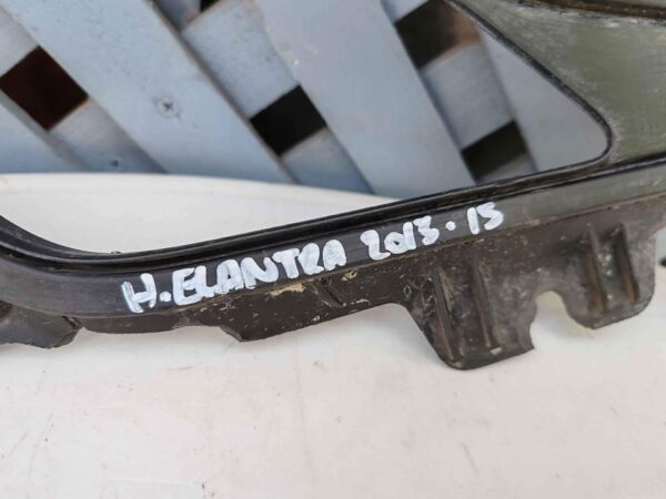 Tapa de neblinero izquierdo Hyundai Elantra 2013 - 2015 - Imagen 2
