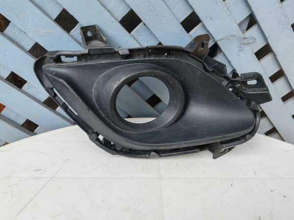 Tapa de neblinero izquierdo Mazda 6 2013 - 2015