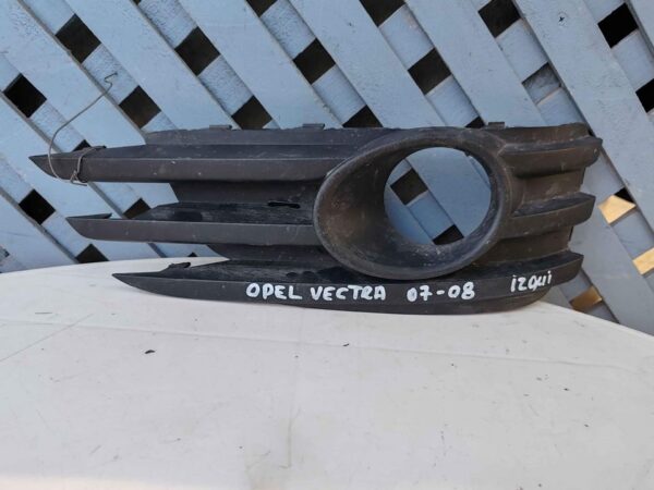 Tapa de neblinero izquierdo Opel Vectra 2007 - 2008