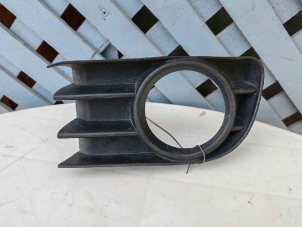 Tapa de neblinero izquierdo Renault Megane 3 2002 - 2005