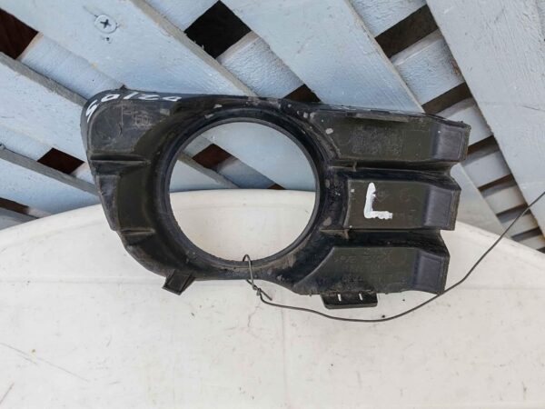 Tapa de neblinero izquierdo Renault Megane 3 2002 - 2005 - Imagen 3