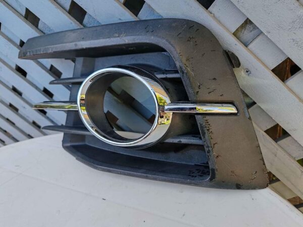 Tapa de neblinero izquierdo Volkswagen Gol G7 2016 - 2018 - Imagen 2