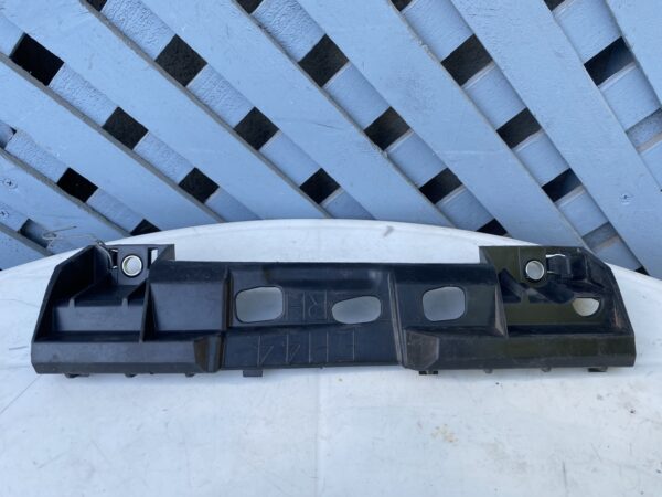 Mensula delantera derecha bajo optico Mazda CX7 2009 - 2012