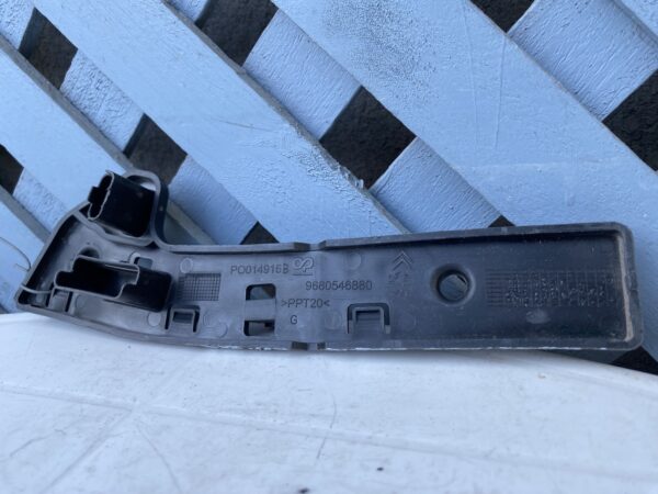 Mensula delantera izquierda Citroen Berlingo 2008 - 2012 - Imagen 2