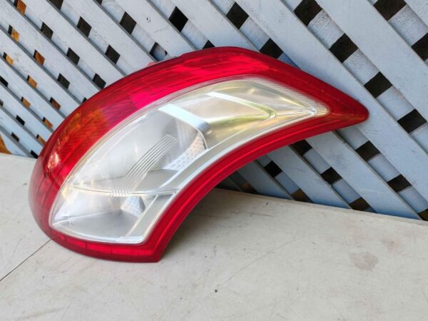 Foco trasero derecho Suzuki Swift 2012 - 2017 - Imagen 2