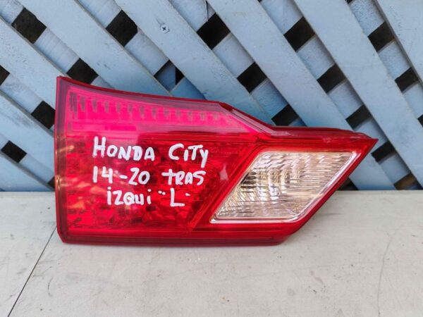 Foco trasero izquierdo de maleta Honda City 2014 - 2020