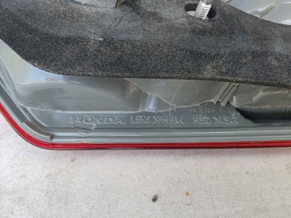Foco trasero izquierdo de maleta Honda City 2014 - 2020 - Imagen 6