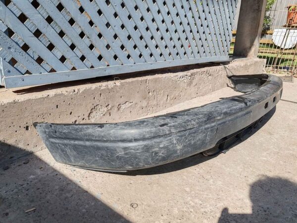 Parachoque delantera Toyota Corolla 1997 - 1999 - Imagen 2
