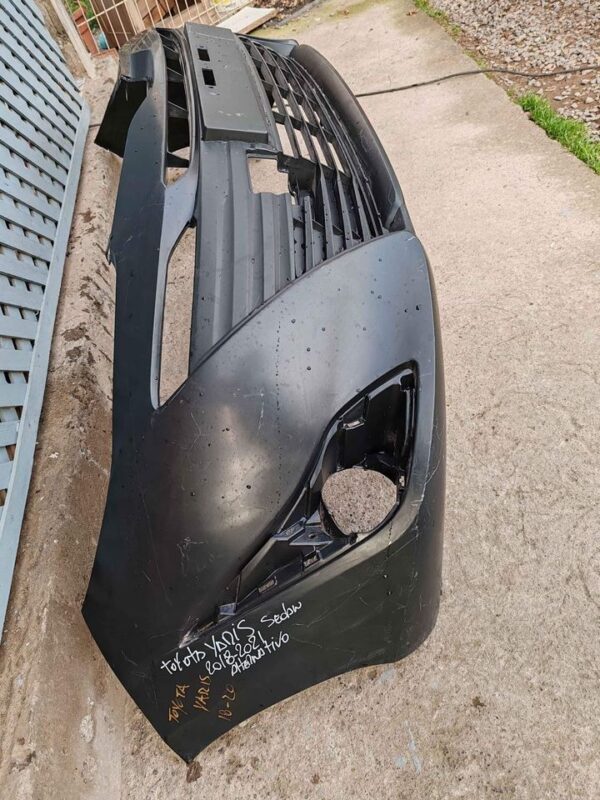 Parachoque delantero Toyota Yaris sedan 2018 - 2022 - Imagen 3