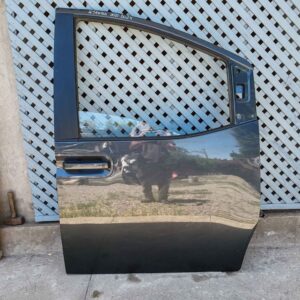 Puerta delantera derecha Hyundai Staria 2021 - 2024