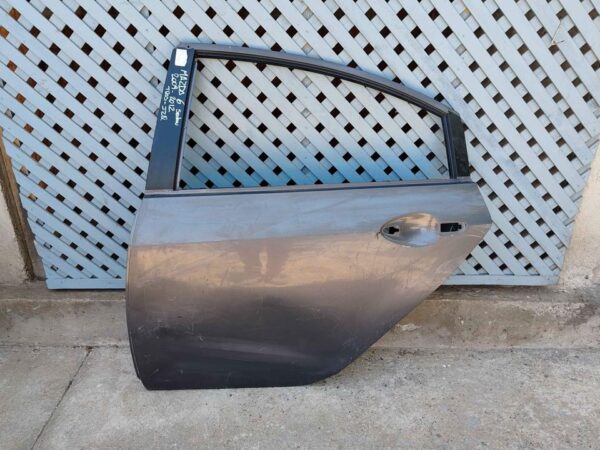 Puerta trasera izquierda Mazda 6 2009 - 2012