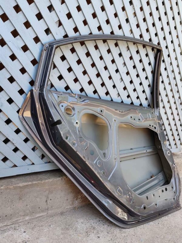 Puerta trasera izquierda Mazda 6 2009 - 2012 - Imagen 6