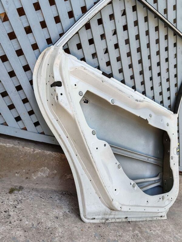 Puerta trasera izquierda Mazda 6 stw 2003 - 2008 - Imagen 8