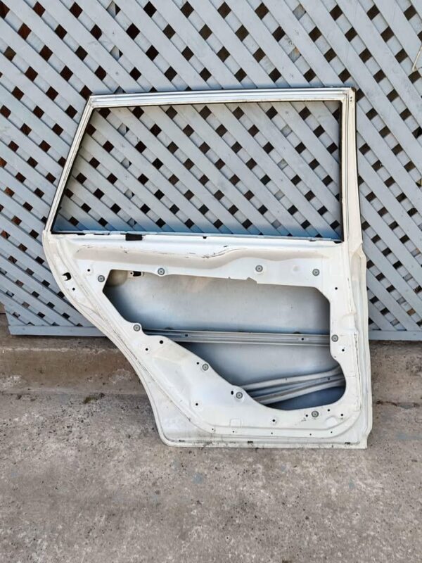 Puerta trasera izquierda Mazda 6 stw 2003 - 2008 - Imagen 9