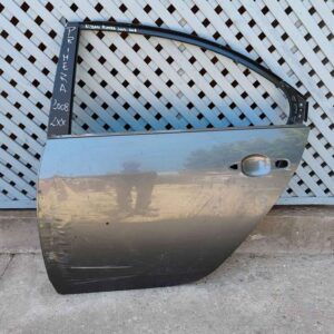 Puerta trasera izquierda Nissan Primera 2003 - 2008