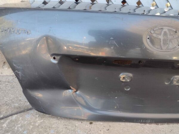 Tapa maleta Toyota New Yaris 2006 - 2013 - Imagen 4