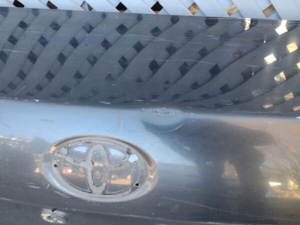Tapa maleta Toyota New Yaris 2006 - 2013 - Imagen 6
