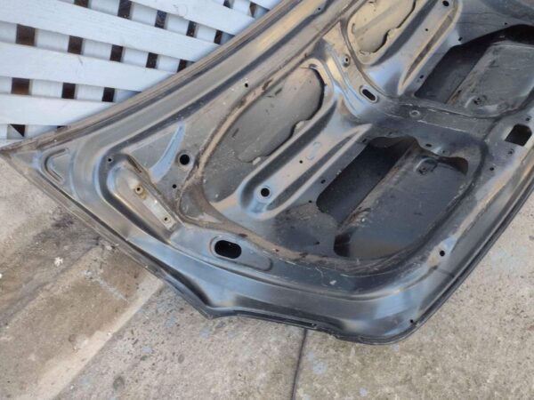 Tapa maleta Toyota New Yaris 2006 - 2013 - Imagen 7