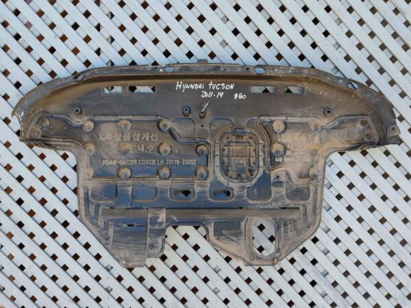 Cubre motor inferior Hyundai Tucson 2011 - 2014 - Imagen 3