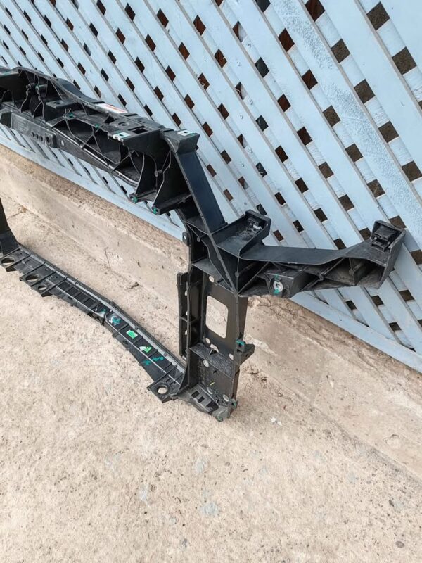 Frontal Mahindra XUV300 2023 - 2024 - Imagen 5