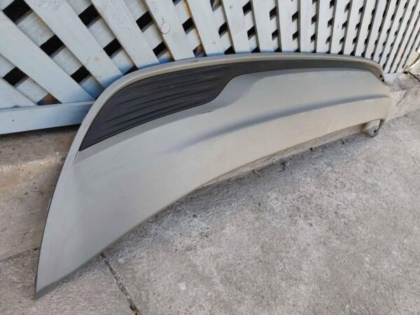 Moldura inferior de parachoque trasero Hyundai Santa Fe 2021 - 2023 - Imagen 2