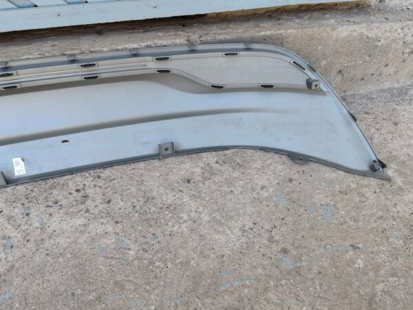 Moldura inferior de parachoque trasero Hyundai Santa Fe 2021 - 2023 - Imagen 5