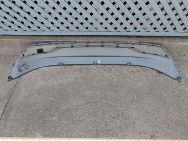 Moldura inferior de parachoque trasero Hyundai Santa Fe 2021 - 2023 - Imagen 7