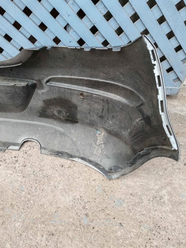 Parachoque trasero Opel Corsa Enjoy 2012 - 2014 - Imagen 5