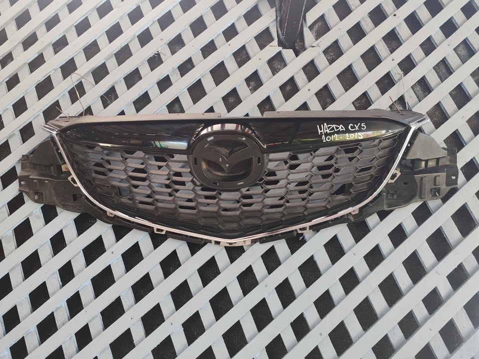 Máscara Mazda CX5 2012 - 2015