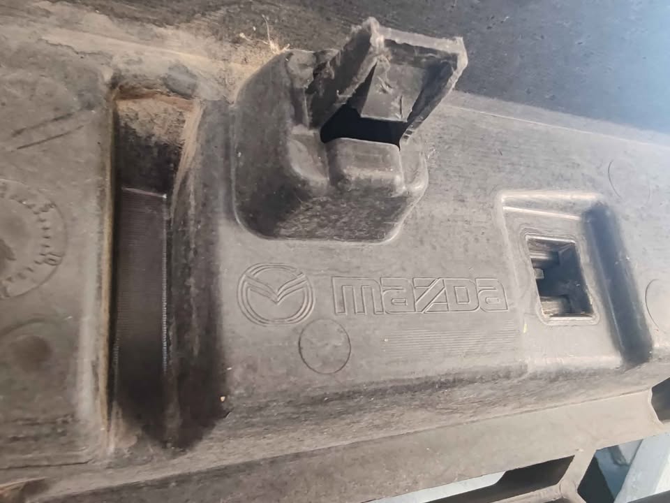 Máscara Mazda CX5 2012 - 2015 - Imagen 8