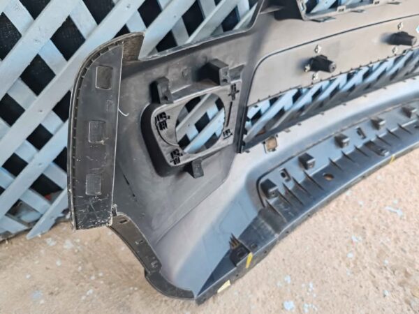 Parachoque delantero Mahindra Pickup 2019 - 2024 - Imagen 5