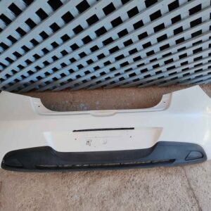 Parachoque trasero Mazda 2 2007 - 2014