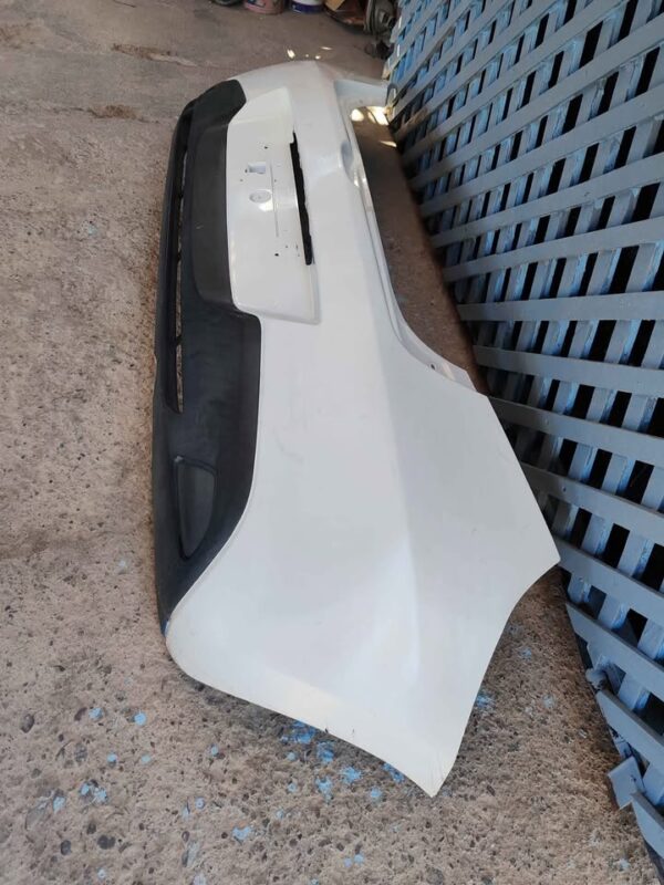 Parachoque trasero Mazda 2 2007 - 2014 - Imagen 4