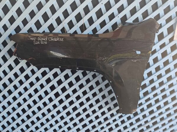 Tapabarro izquierdo Jeep Grand Cherokee 2011 - 2016 - Imagen 2
