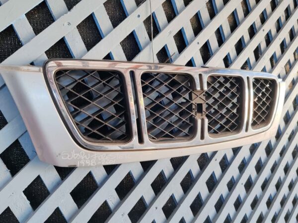 Máscara Subaru Forester 1998 - 2001 - Imagen 3